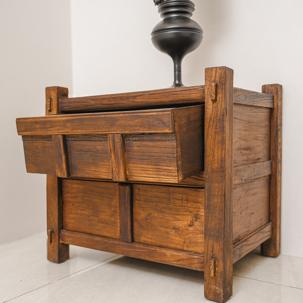 Ember Box - Nachttisch/Beistelltisch