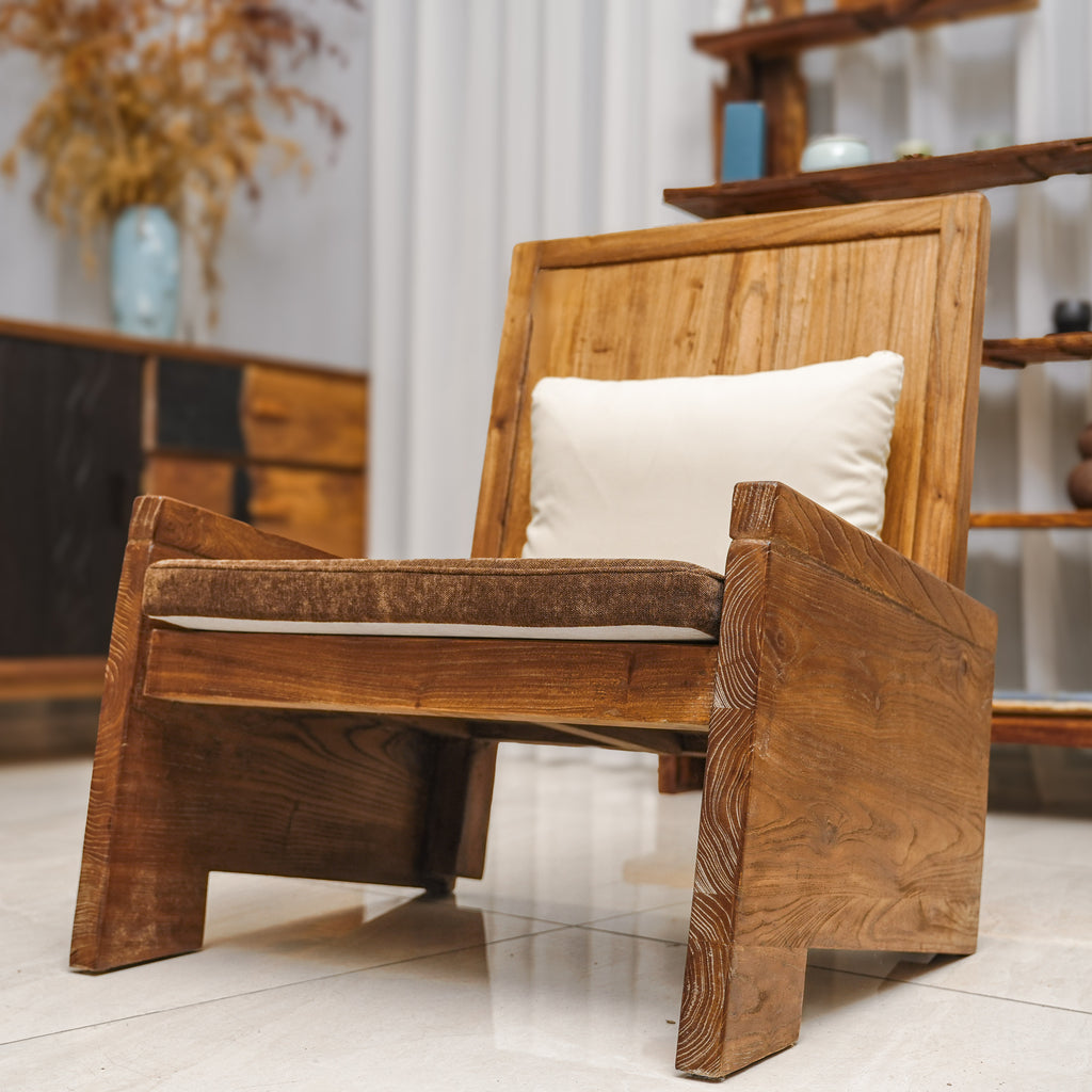 The Grounded Rest - Lounge Chair